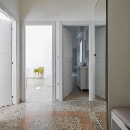 Bella By Wonderful Italy Bolonia